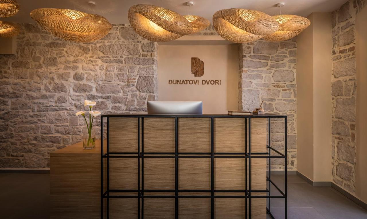 Dunatovi Dvori Heritage Hotel Преко Экстерьер фото